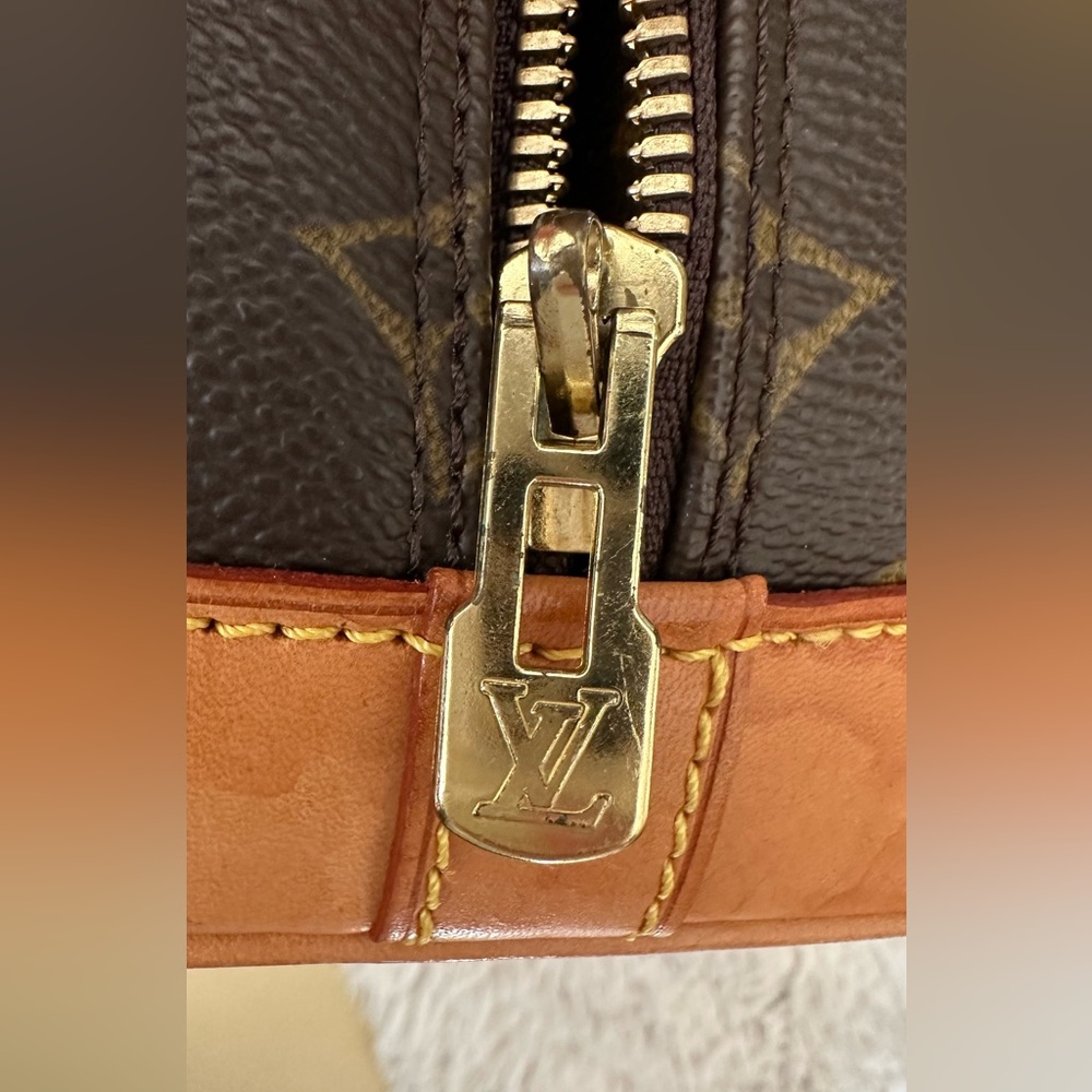 Louis Vuitton Vintage Monogram Alma PM - Picture 8 of 12